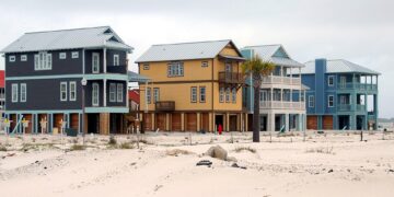 Federal Lawsuit Accuses Major Mortgage Lenders of Price-Fixing Scheme:
