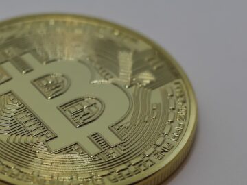 Morgan Stanley to Launch Cryptocurrency Trading on E*Trade Platform in 2026