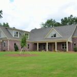 U.S. Mortgage Rates Dip to 6.27%, Sparking Refinance Surge Amid Economic Uncertainty